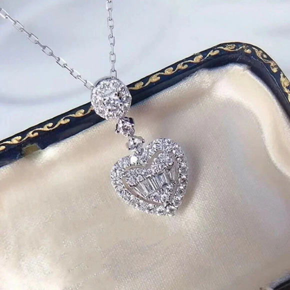 NEW 925 Sterling Silver Diamond Heart Pendant Necklace - Picture 3 of 7